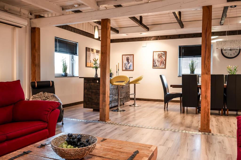 Unique Rustic Property In Skane Linderod 外观 照片